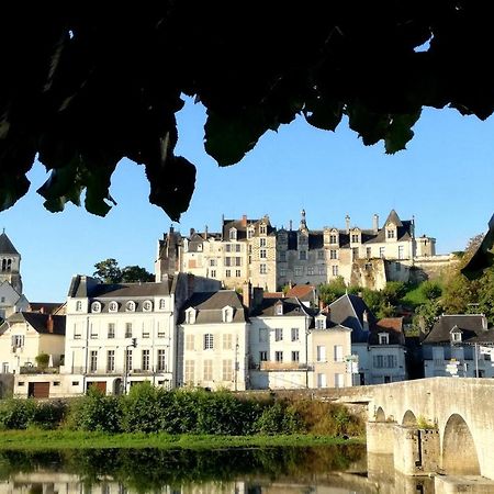 Au pied du château Saint-Aignan  Exterior foto